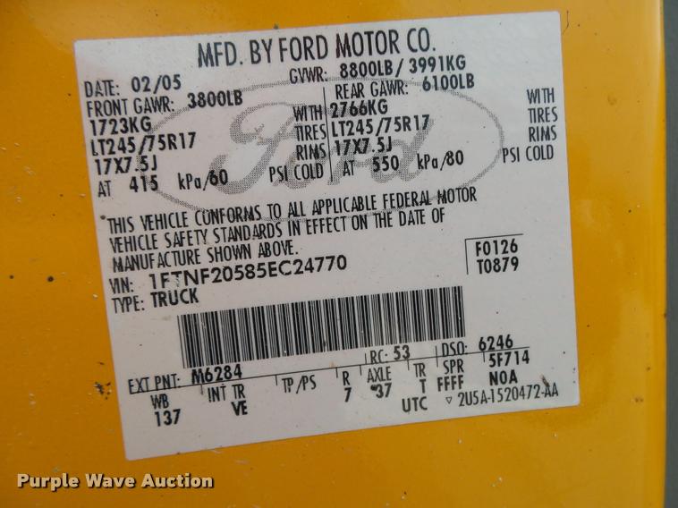 image for item DA2646 2005 Ford F250 pickup truck