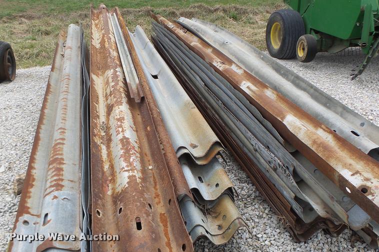 image for item DA3399 Steel guard rail