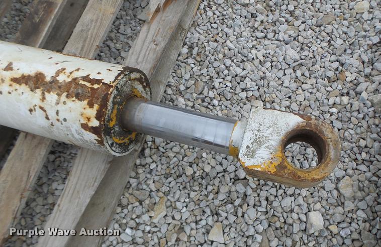 image for item DA3402 Hydraulic cylinder