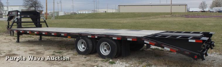 image for item DA3412 2015 Circle M equipment trailer