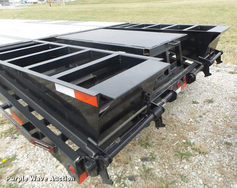 image for item DA3412 2015 Circle M equipment trailer