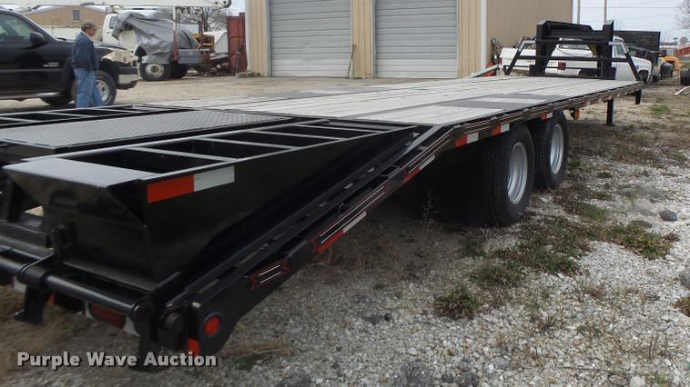 image for item DA3412 2015 Circle M equipment trailer