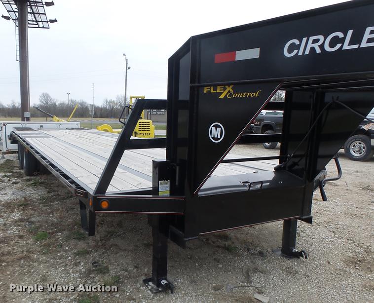 image for item DA3412 2015 Circle M equipment trailer