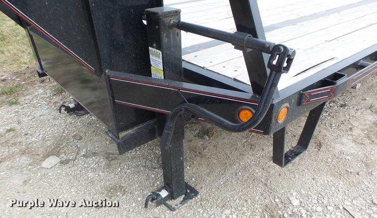 image for item DA3412 2015 Circle M equipment trailer