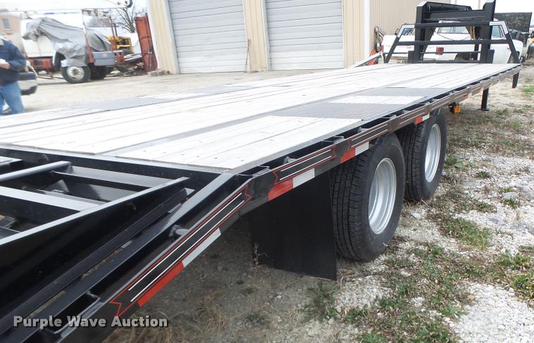 image for item DA3412 2015 Circle M equipment trailer