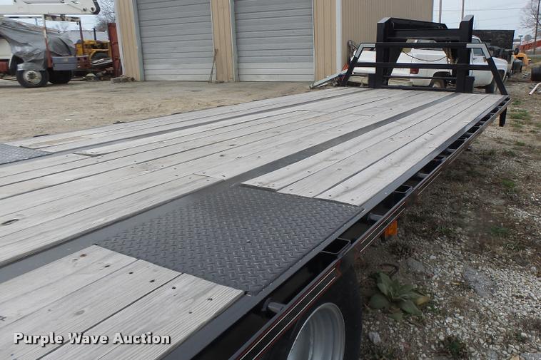 image for item DA3412 2015 Circle M equipment trailer