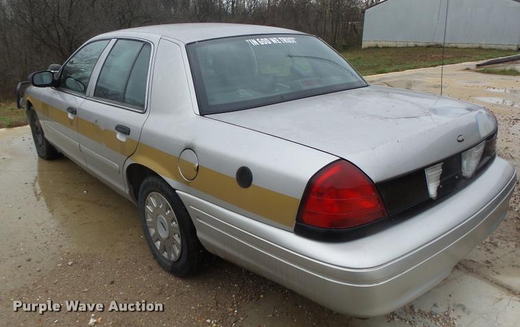 image for item DA3414 2005 Ford Crown Victoria Police Interceptor