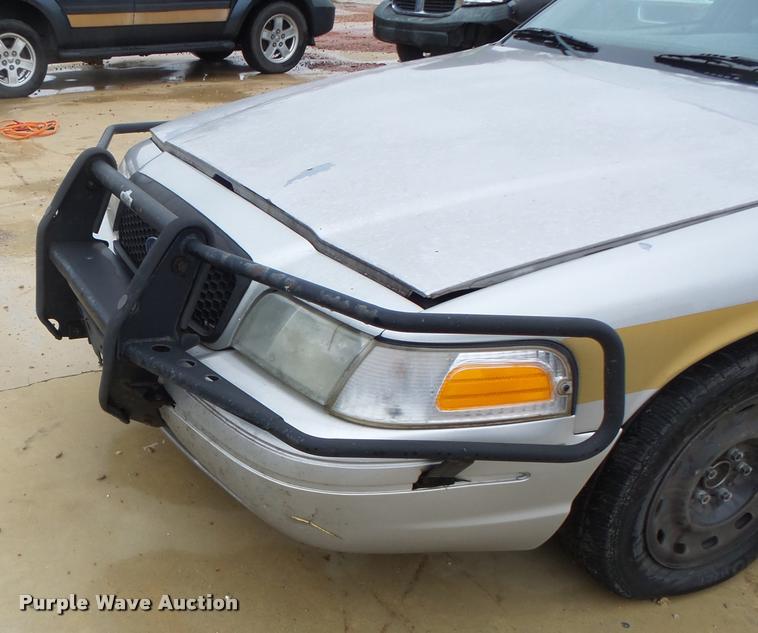 image for item DA3414 2005 Ford Crown Victoria Police Interceptor