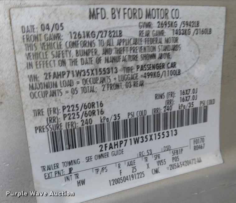 image for item DA3414 2005 Ford Crown Victoria Police Interceptor