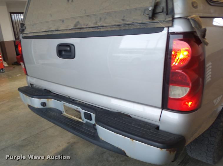 image for item DA3417 2006 Chevrolet Silverado 1500 Ext. Cab pickup truck
