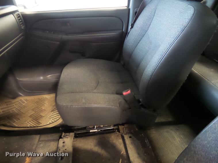 image for item DA3417 2006 Chevrolet Silverado 1500 Ext. Cab pickup truck