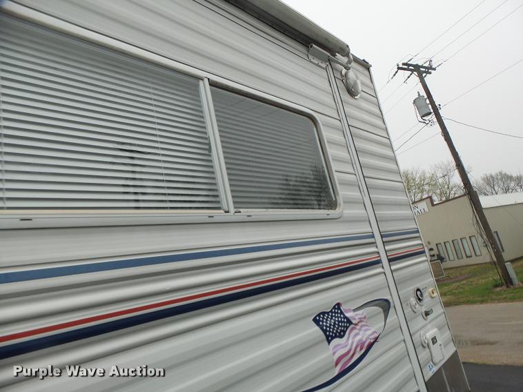 image for item DA3421 2004 Coachmen 297RKS Limited Edition RV