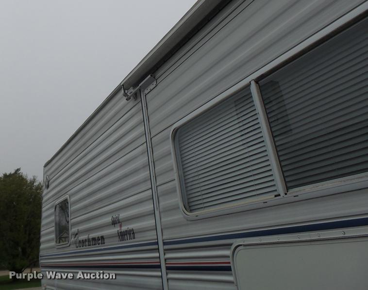image for item DA3421 2004 Coachmen 297RKS Limited Edition RV