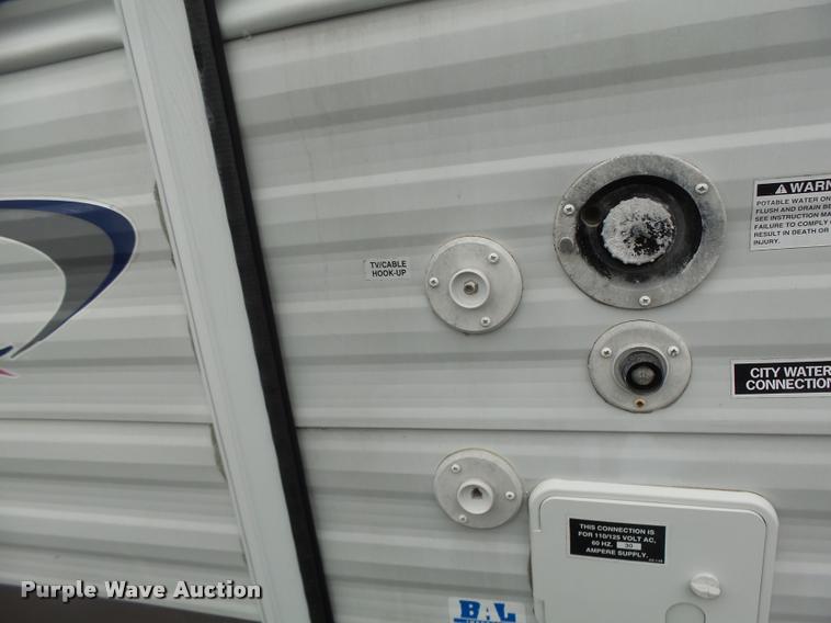 image for item DA3421 2004 Coachmen 297RKS Limited Edition RV