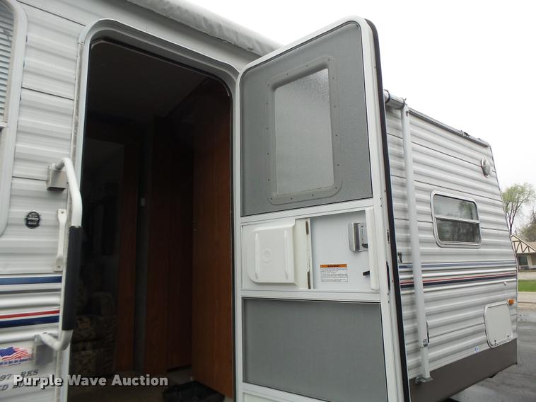 image for item DA3421 2004 Coachmen 297RKS Limited Edition RV
