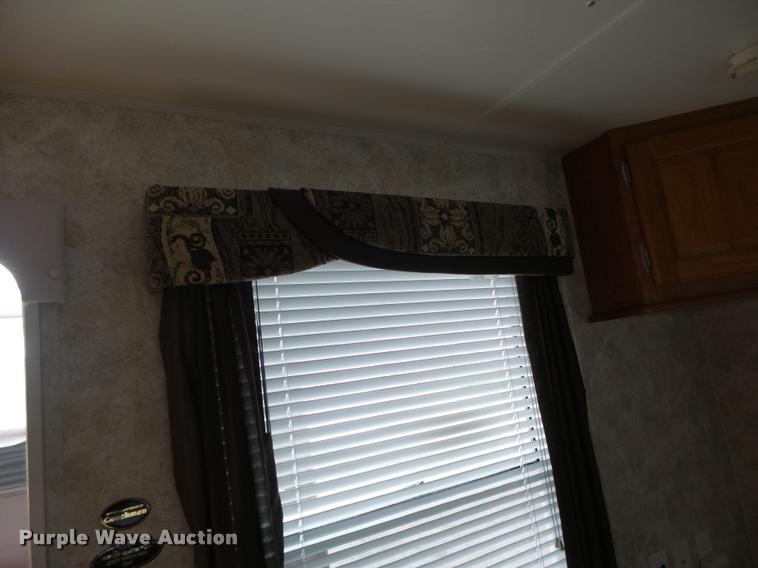 image for item DA3421 2004 Coachmen 297RKS Limited Edition RV