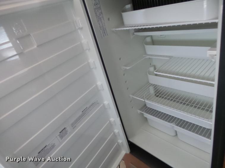 image for item DA3421 2004 Coachmen 297RKS Limited Edition RV