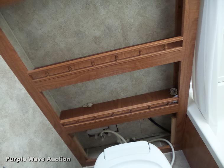 image for item DA3421 2004 Coachmen 297RKS Limited Edition RV