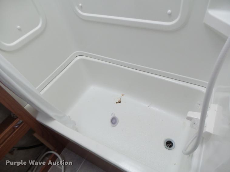 image for item DA3421 2004 Coachmen 297RKS Limited Edition RV