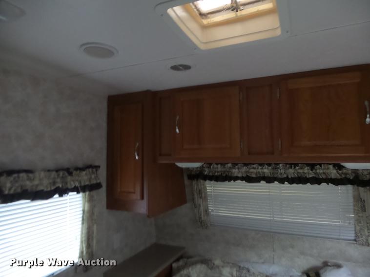 image for item DA3421 2004 Coachmen 297RKS Limited Edition RV