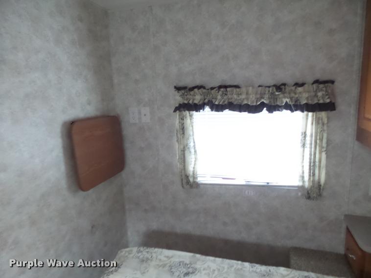 image for item DA3421 2004 Coachmen 297RKS Limited Edition RV