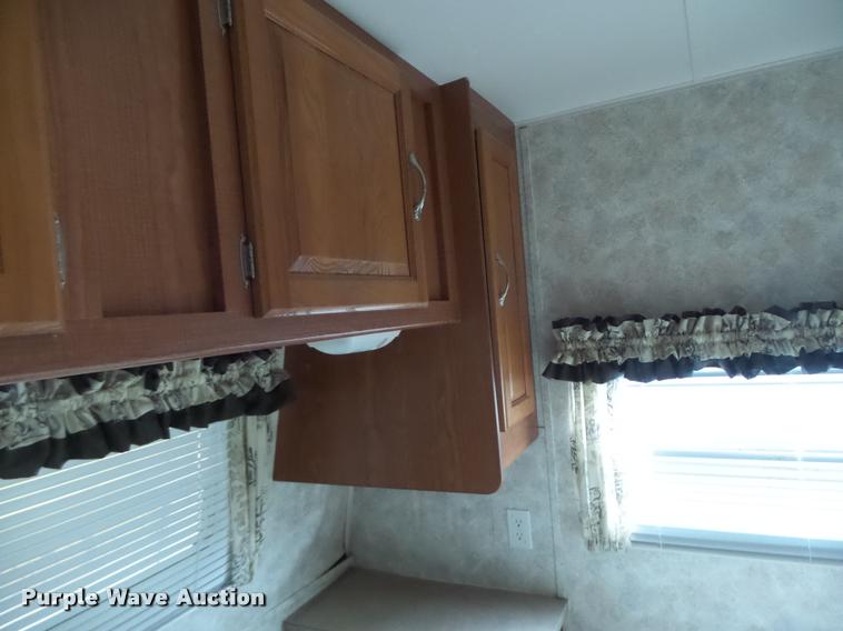 image for item DA3421 2004 Coachmen 297RKS Limited Edition RV