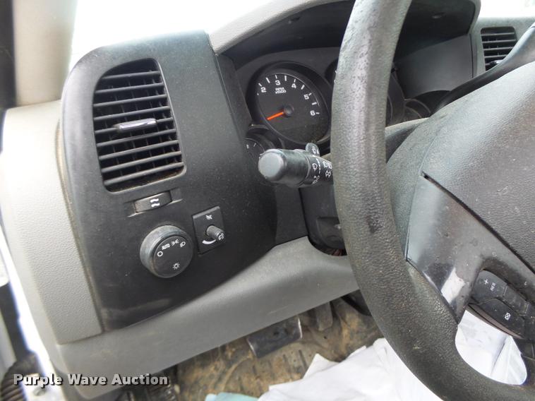 image for item DA3422 2008 Chevrolet Silverado 1500 pickup truck