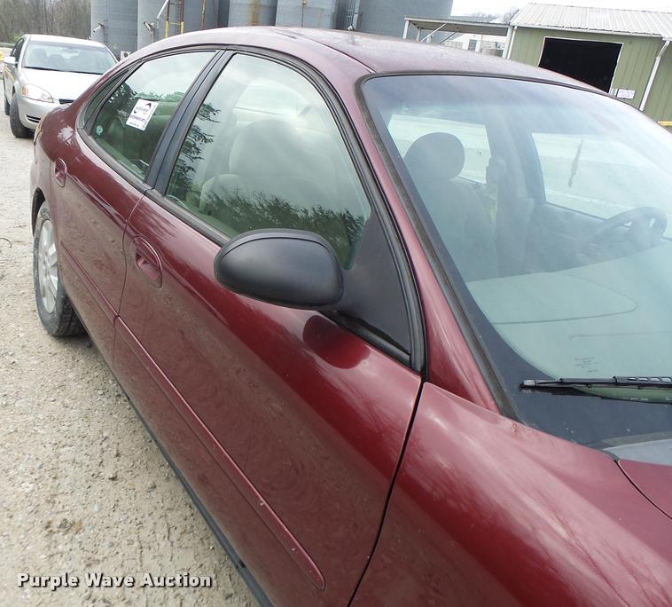 image for item DA3426 2006 Ford Taurus
