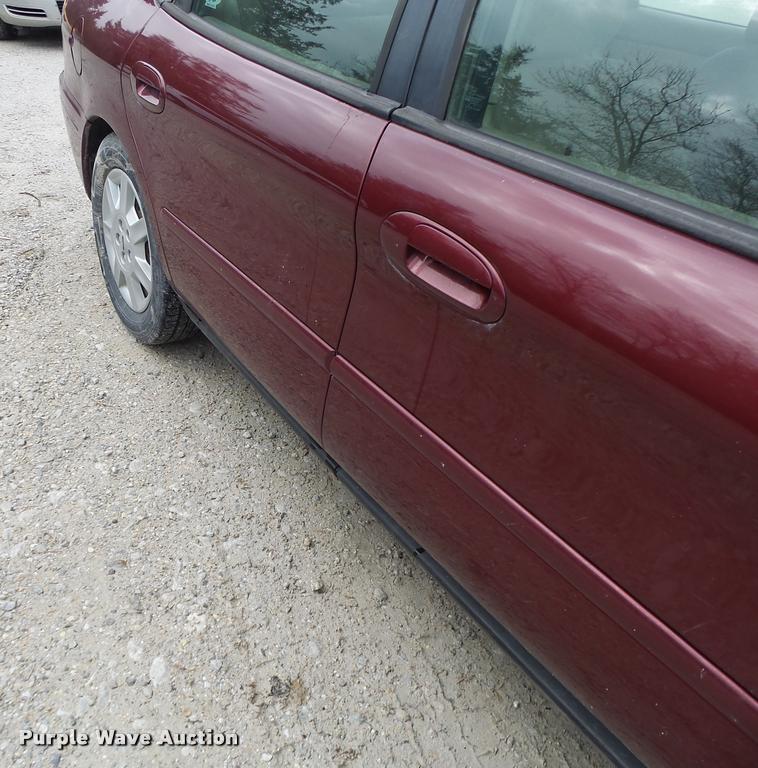 image for item DA3426 2006 Ford Taurus