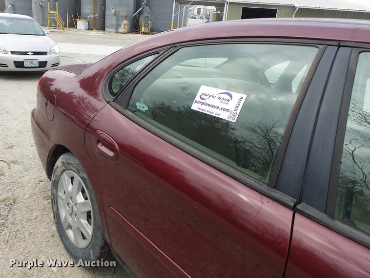 image for item DA3426 2006 Ford Taurus