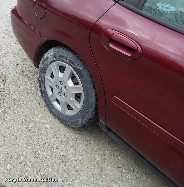 image for item DA3426 2006 Ford Taurus