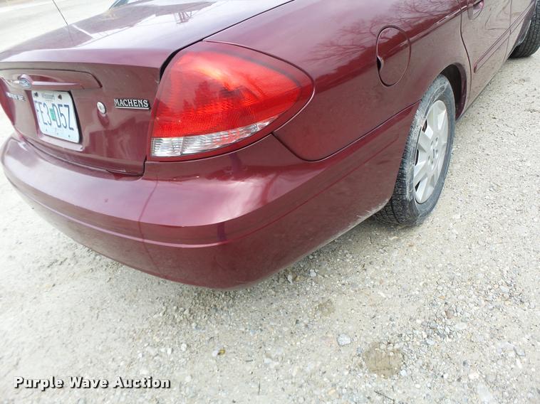 image for item DA3426 2006 Ford Taurus