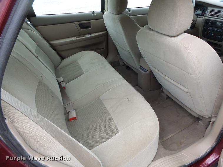 image for item DA3426 2006 Ford Taurus