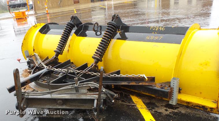 image for item DA3439 Snow plow