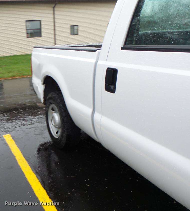 image for item DA3441 2009 Ford F250 Super Duty Crew Cab pickup truck