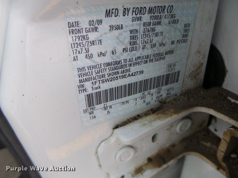 image for item DA3441 2009 Ford F250 Super Duty Crew Cab pickup truck