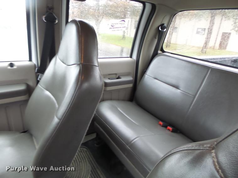 image for item DA3441 2009 Ford F250 Super Duty Crew Cab pickup truck