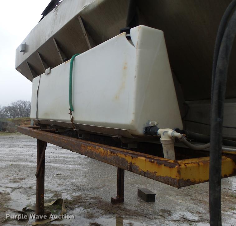 image for item DA3442 Monroe stainless steel spreader bed