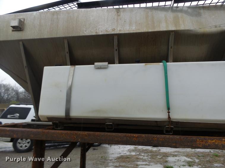 image for item DA3442 Monroe stainless steel spreader bed