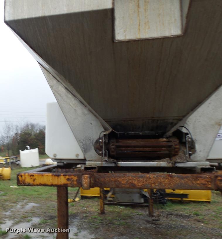 image for item DA3442 Monroe stainless steel spreader bed