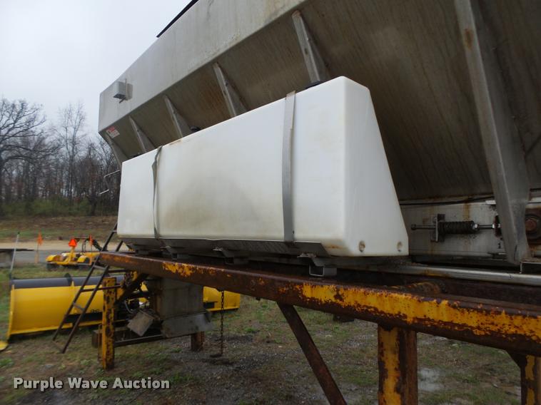 image for item DA3442 Monroe stainless steel spreader bed