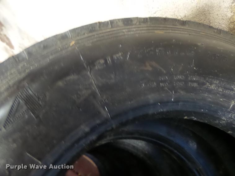 image for item DA3444 (8) 215/75R17.5 tires