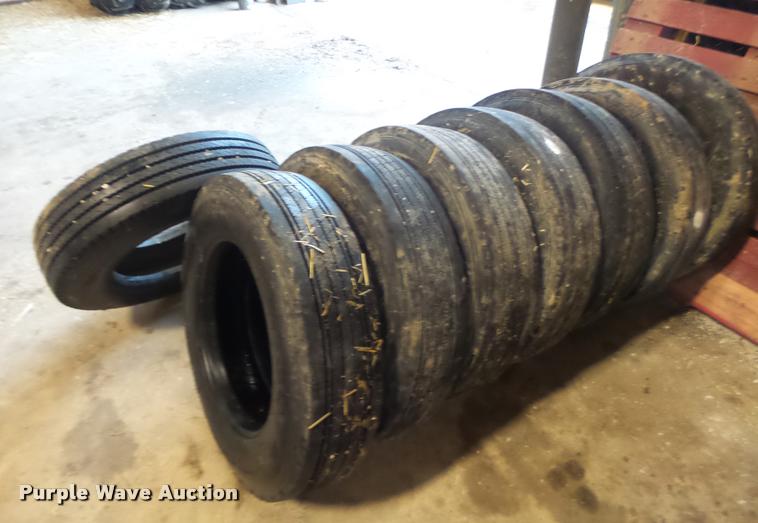 image for item DA3444 (8) 215/75R17.5 tires