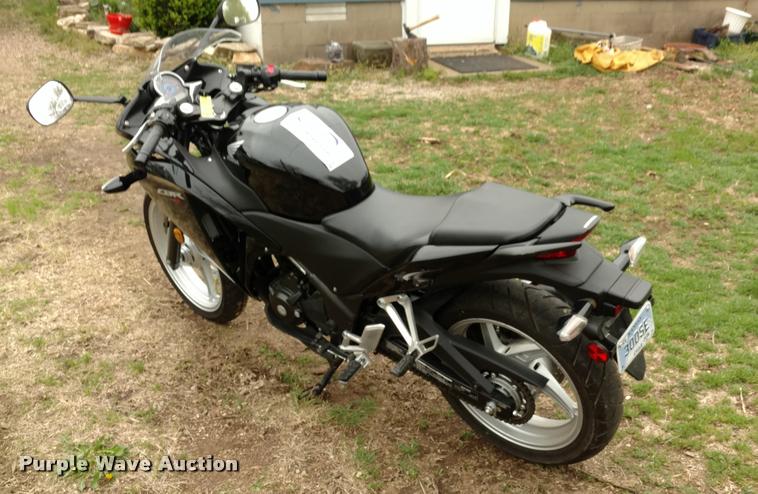 image for item DA5540 2012 Honda CBR250R motorcycle