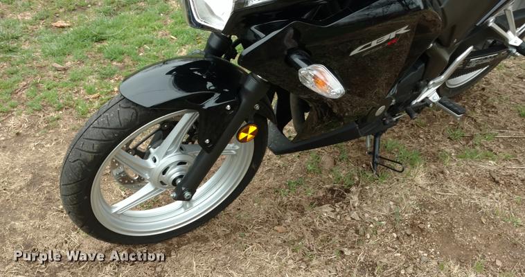 image for item DA5540 2012 Honda CBR250R motorcycle