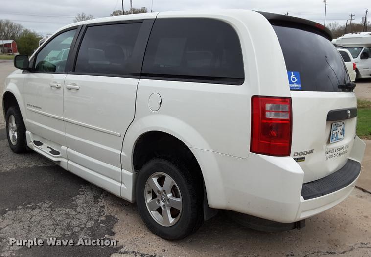 image for item DA6019 2010 Dodge Grand Caravan van