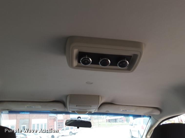 image for item DA6019 2010 Dodge Grand Caravan van