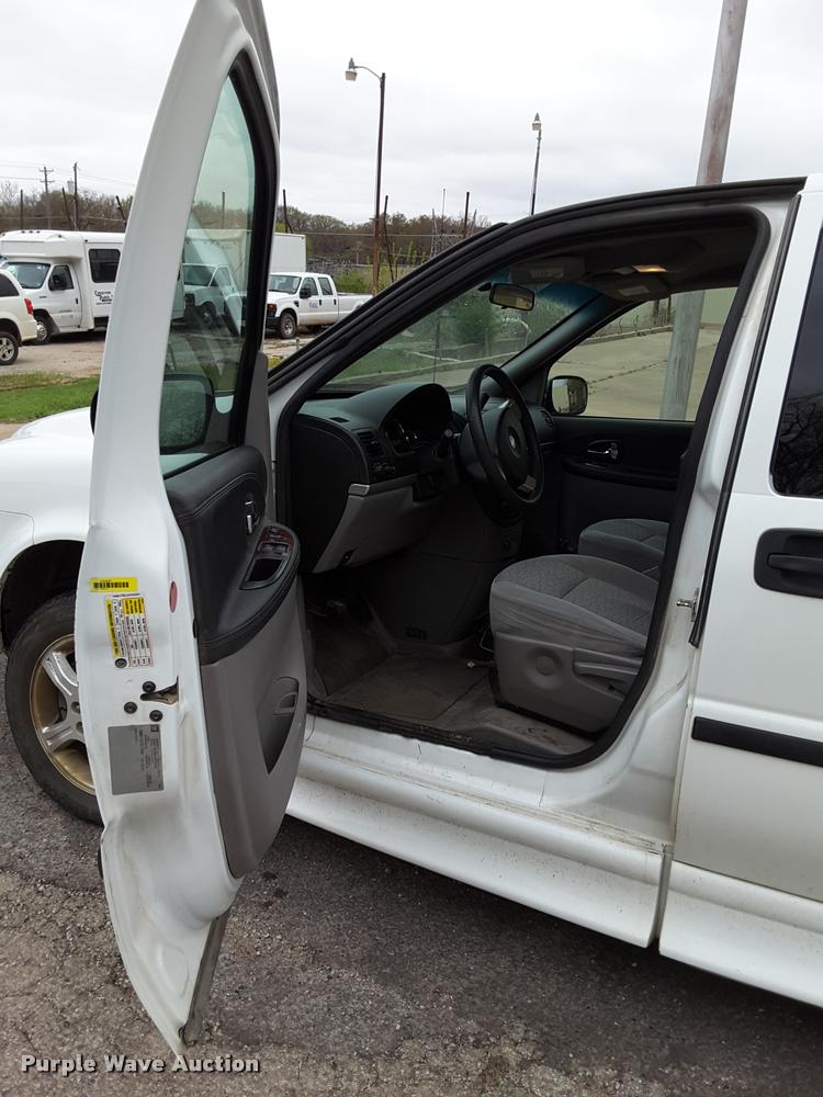 image for item DA6020 2007 Chevrolet Uplander Cargo van