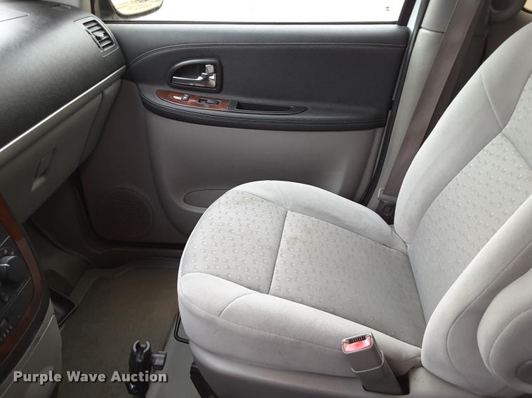 image for item DA6020 2007 Chevrolet Uplander Cargo van