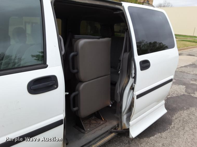 image for item DA6020 2007 Chevrolet Uplander Cargo van